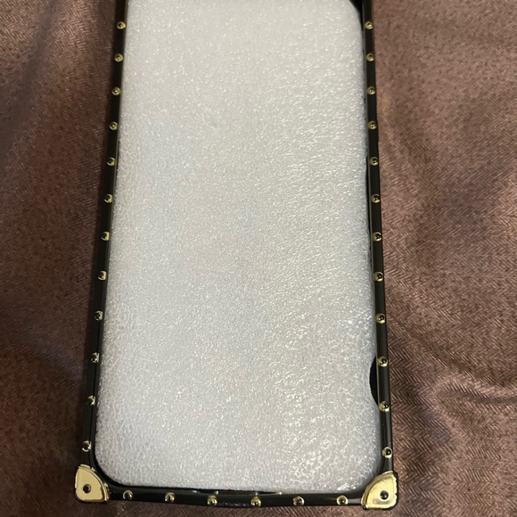 iPhone 13 Pro max case - Picture 2 of 2